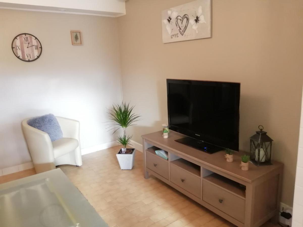 Appartement Type F2 Proche Paris 25 Km Andilly  Exteriör bild