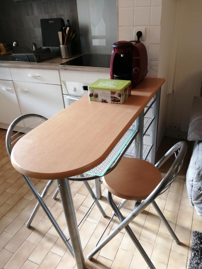 Appartement Type F2 Proche Paris 25 Km Andilly  Exteriör bild